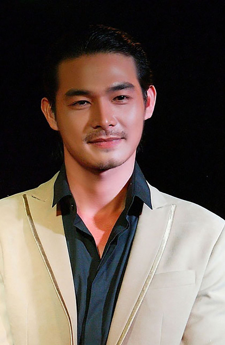 'Nam thần màn ảnh' Quách Ngọc Ngoan thay đổi thế nào sau nhiều năm làm nghề? - 4