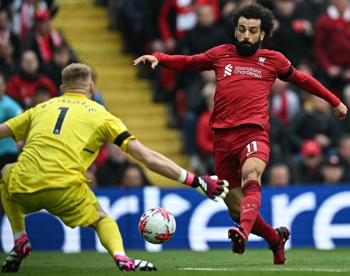 Salah đá hỏng phạt đền, Liverpool hòa kịch tính Arsenal  - 1