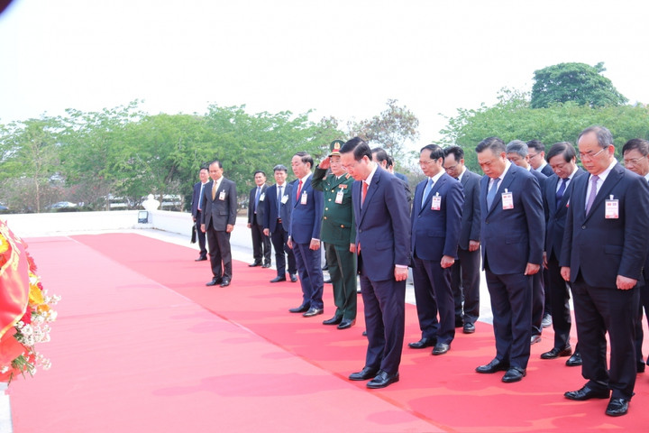 Chủ tịch nước Võ Văn Thưởng đến Vientiane, bắt đầu thăm chính thức CHDCND Lào - 5