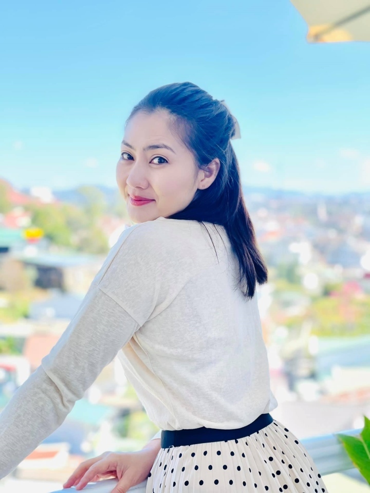 Cuộc sống của 'mẹ đơn thân' Ngọc Lan sau 4 năm ly hôn - 2