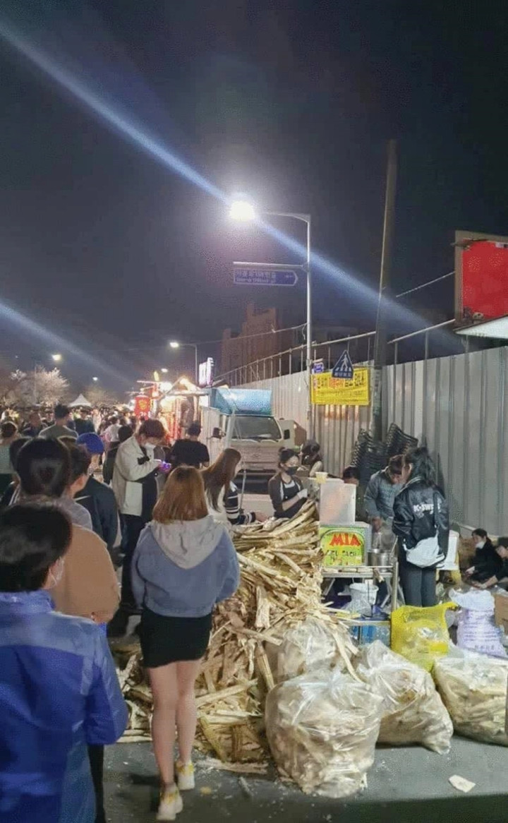 Nước mía giá 'bèo' 10.000 đồng/cốc ở Việt Nam nhưng đắt gấp 9 lần khi ở Hàn Quốc - 2