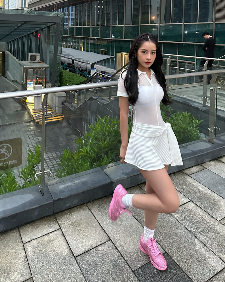 Sao Việt 13/4: Hoà Minzy hội ngộ Mono, Lynk Lee ngày càng đẹp sau chuyển giới - 10