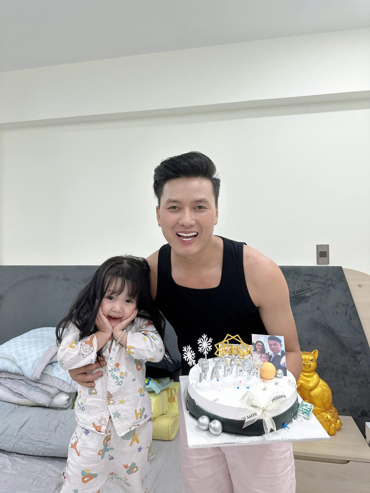 Sao Việt 12/4: Thuý Diễm - Lương Thế Thành kỷ niệm 7 năm ngày cưới - 11