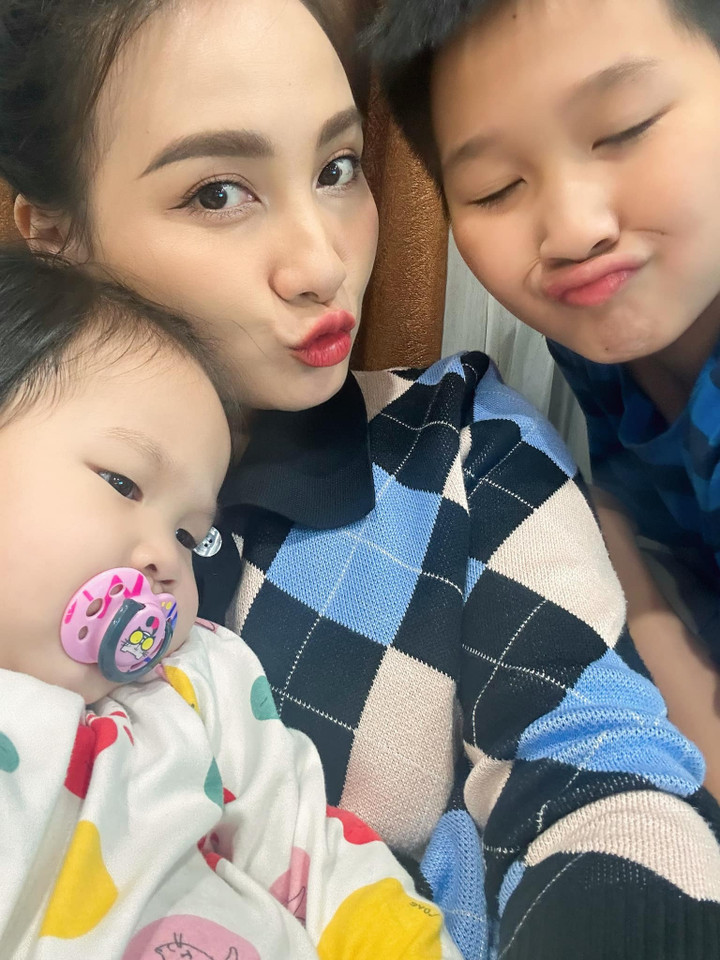 Sao Việt 13/4: Hoà Minzy hội ngộ Mono, Lynk Lee ngày càng đẹp sau chuyển giới - 9