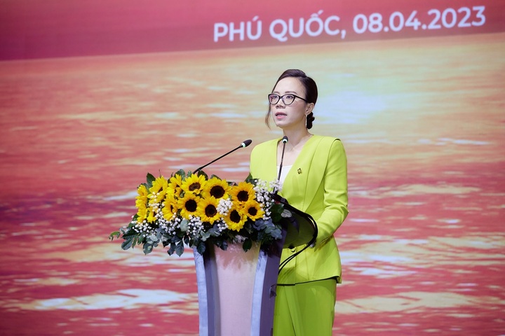 Cư dân Sun Grand City New An Thoi nhận sổ đỏ, hiện thực hóa giấc mơ Nam Phú Quốc - 2