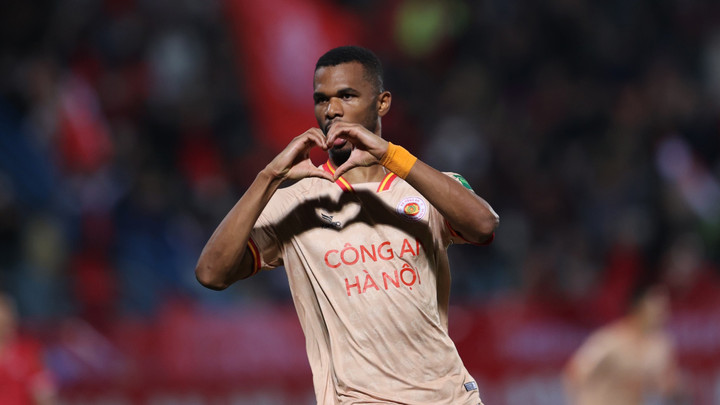 Trực tiếp bóng đá Bình Dương 1-2 CLB Công an Hà Nội: Patrik Lê Giang mắc lỗi - 1