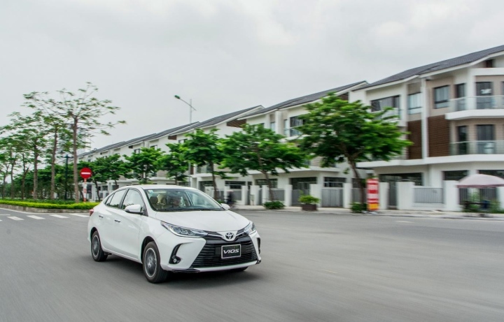 Toyota Vios - Xe 'quốc dân' thêm ưu đãi lớn trong tháng 4 - 2