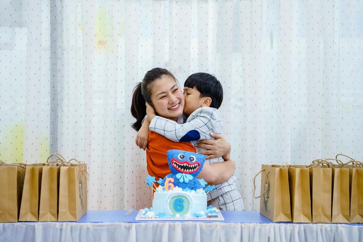 Tình duyên lận đận của 3 nữ MC 'Bạn muốn hẹn hò' - 2
