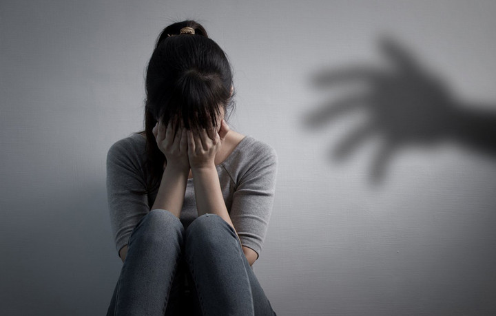 Hải Phòng: Bắt khẩn cấp 2 nam sinh lớp 10 quấy rối tình dục bạn gái cùng trường - 1