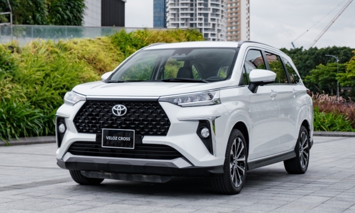Top 10 xe bán chạy tháng 3: Mitsubishi Xpander lên 'đỉnh' - 11