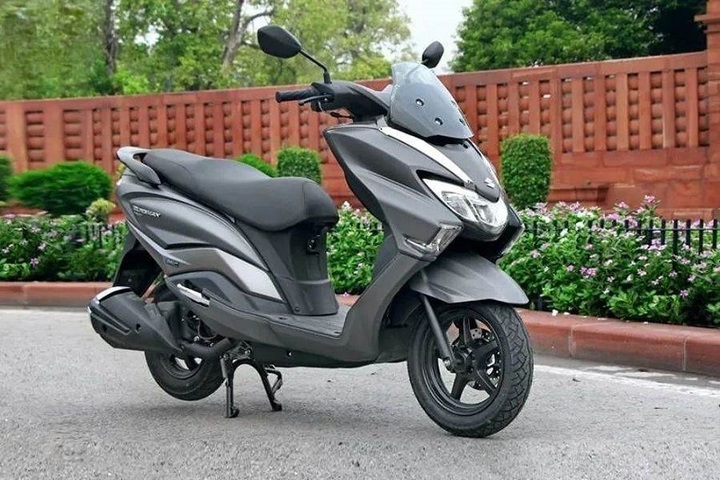 3 mẫu xe tay ga cá tính dành cho nam giới - 3