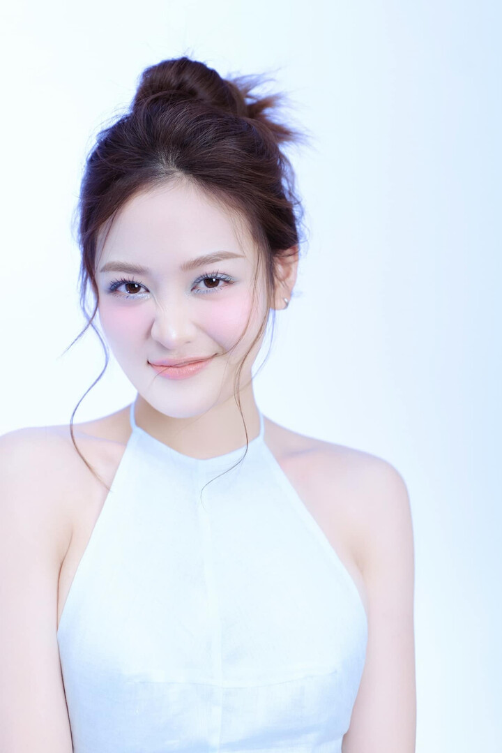 Nữ chính phim 'Đừng nói khi yêu' khoe nhan sắc trẻ trung với bikini - 9