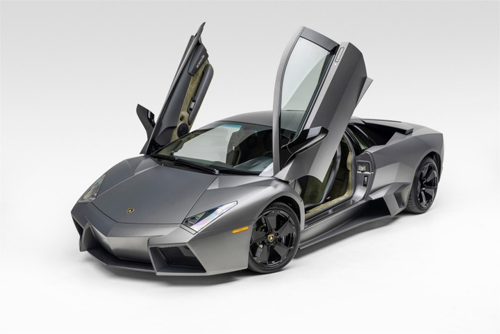 Lamborghini Reventon 'sốt' giá, 1,6 triệu USD chưa phải con số cuối cùng - 5