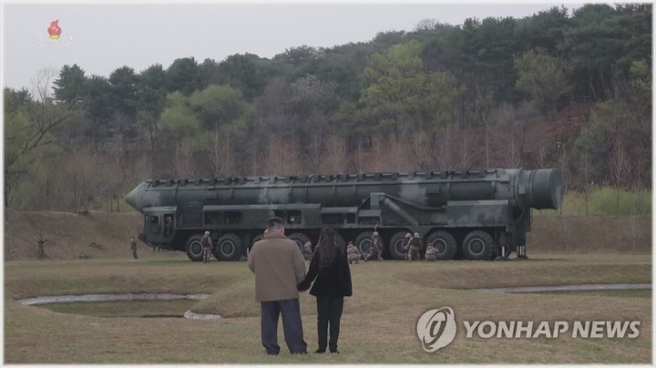 Hwasong-18 tạo 'khủng hoảng an ninh' cho kẻ thù của Triều Tiên? - 2