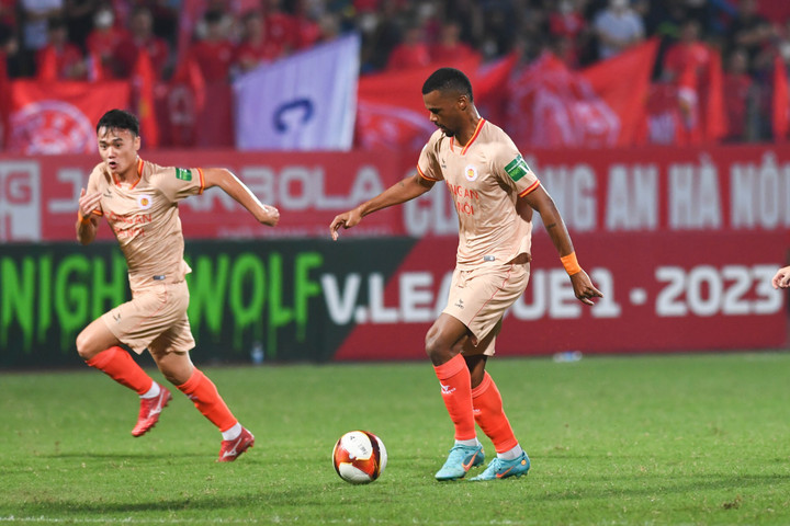 Trực tiếp bóng đá CLB Công an Hà Nội 4-0 Nam Định: Văn Phương lập công - 3