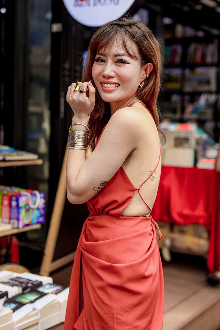 MC Tùng Leo: 'Sách của Amanda Huỳnh đã thay đổi cuộc sống của tôi' - 1