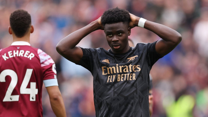 Trực tiếp bóng đá West Ham 2-2 Arsenal: Saka sút hỏng phạt đền - 1