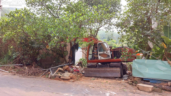 Cưỡng chế 58 nhà hàng, quán nhậu trái phép trên bán đảo Sơn Trà - 8