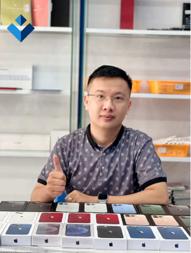 VPhone24h: 5 năm 1 chặng đường - 2