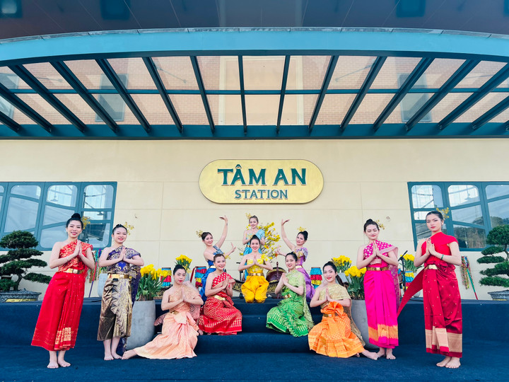 Nghỉ lễ 30/4, cùng gia đình vi vu Tây Ninh, Phú Quốc với vô vàn ưu đãi - 4