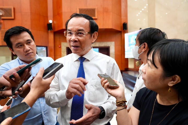 Bí thư Nguyễn Văn Nên: Giám sát 38 dự án trọng điểm, 'cái gì cần xử lý sẽ xử lý' - 2