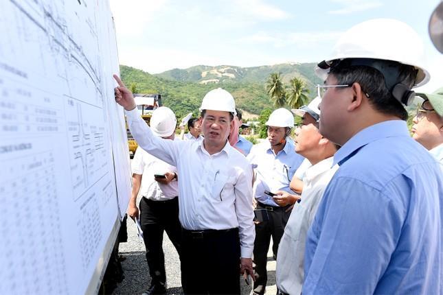 Bộ trưởng Tài chính báo cáo Thủ tướng 4 tỉnh 'có tiền không tiêu được' - 1