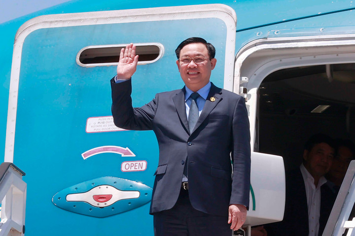 Chủ tịch Quốc hội Vương Đình Huệ bắt đầu thăm chính thức Cuba - 1