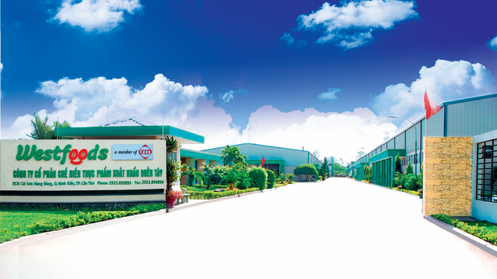 Westfood được vinh danh Top 10 Thương hiệu mạnh Quốc gia 2023 - 2