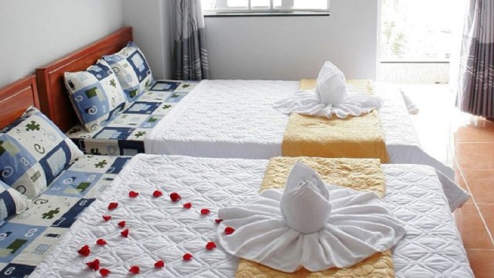 Những nhà nghỉ bình dân, gần biển Nha Trang - 2
