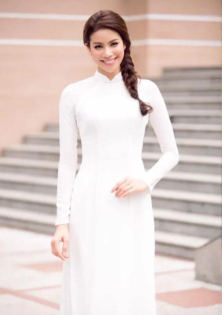 Những kiểu tóc giúp nữ sinh thêm phần thanh lịch và dịu dàng khi diện áo dài - 4