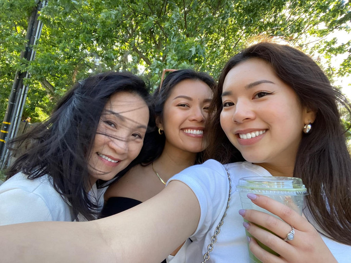 Hồng Đào sau 4 năm ly hôn Quang Minh: 61 tuổi vẫn trẻ đẹp, đóng phim Hollywood - 3