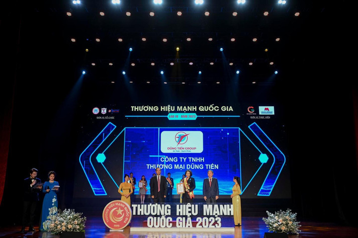 Dũng Tiến Group xứng danh Thương hiệu mạnh Quốc gia lần IV – năm 2023 - 1