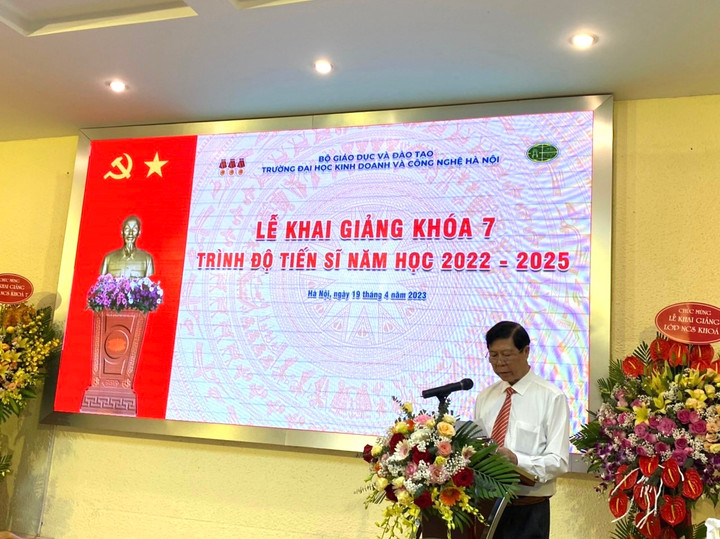 Trường Đại học Kinh doanh và Công nghệ Hà Nội khai giảng khóa đào tạo tiến sĩ - 2