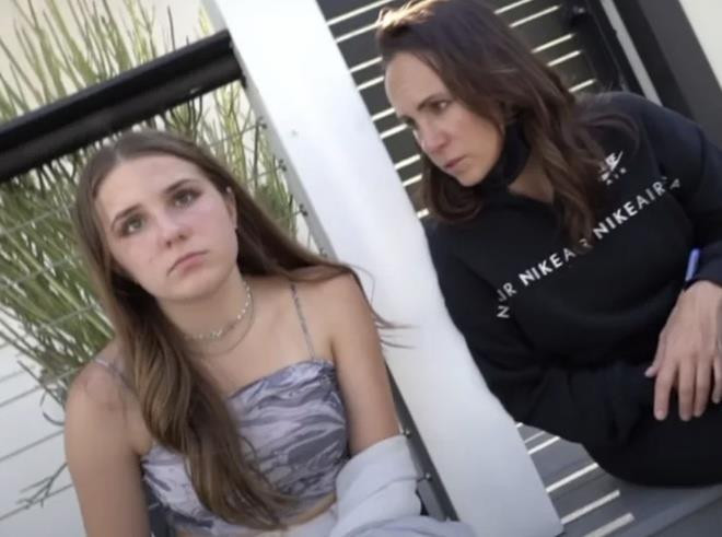 11 sao tuổi teen trên YouTube tố bị bóc lột, quấy rối tập thể - 2