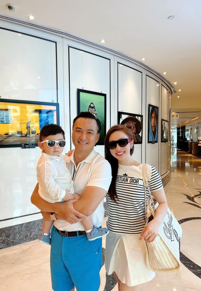 Sao Việt 22/4: Hà Hồ gợi cảm, Minh Hằng xinh đẹp với váy bầu - 12