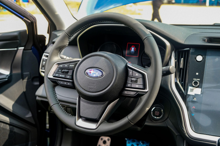 Subaru Outback 2023 ra mắt tại Việt Nam, giá 2,099 tỷ đồng - 11