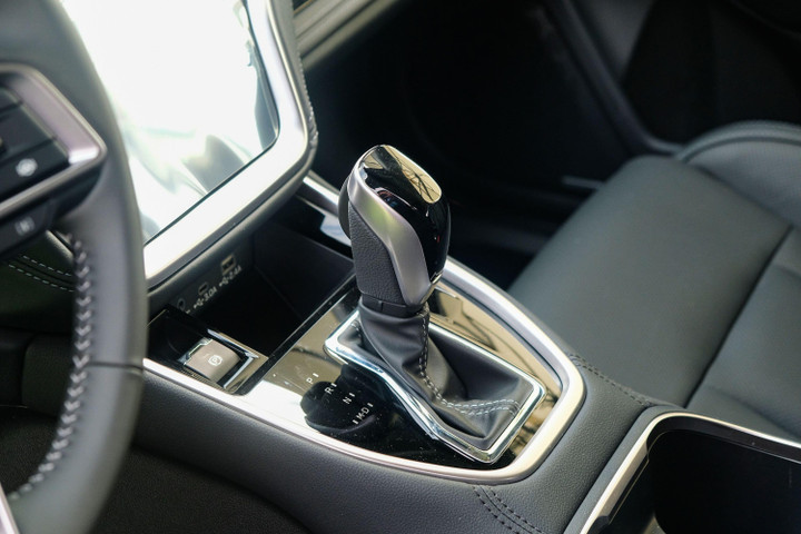 Subaru Outback 2023 ra mắt tại Việt Nam, giá 2,099 tỷ đồng - 10