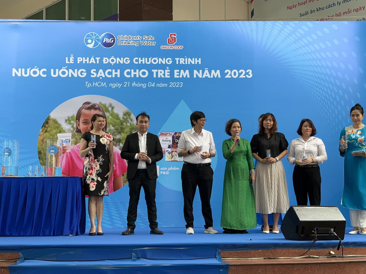 P&G Việt Nam hợp tác Saigon Co.op mang nước sạch đến cộng đồng - 1