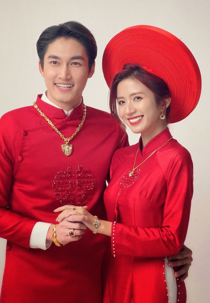 Sao Việt 23/4: Đỗ Thị Hà ngày càng gợi cảm, Khánh Thi rạng rỡ khi mang bầu lần 3 - 11