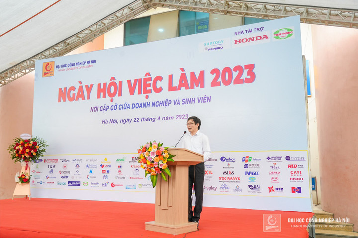 Gần 5.000 cơ hội việc làm cho sinh viên tại Ngày hội việc làm 2023 - 2