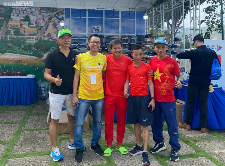 Hàng nghìn VĐV hâm nóng không khí OneWay Marathon Vũng Tàu 2023 - 6