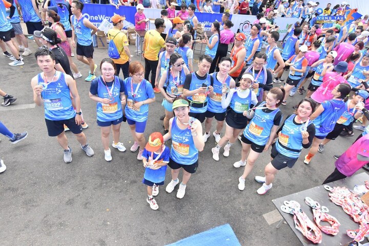 OneWay Marathon trở lại Cát Bà - 1