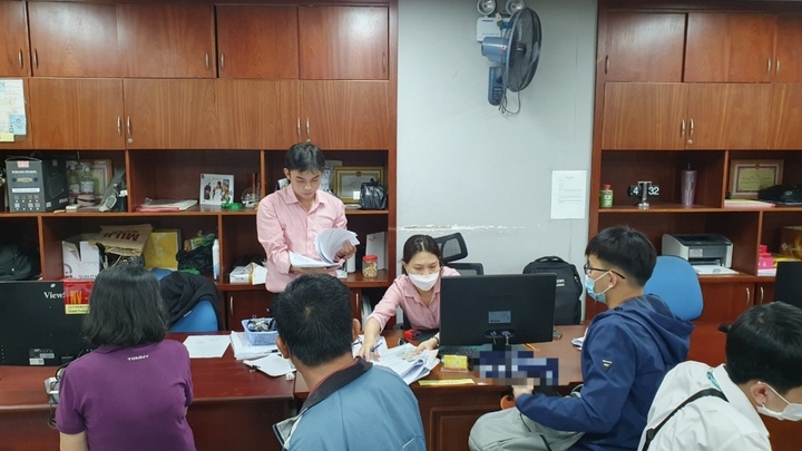 Đầu tàu kinh tế của cả nước: Khi cán bộ e sợ, cầu an - 1