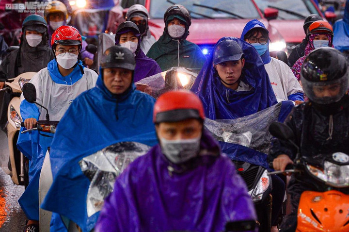 Dự báo thời tiết ngày 25/4: Không khí lạnh tràn về, miền Bắc có nơi mưa to - 1