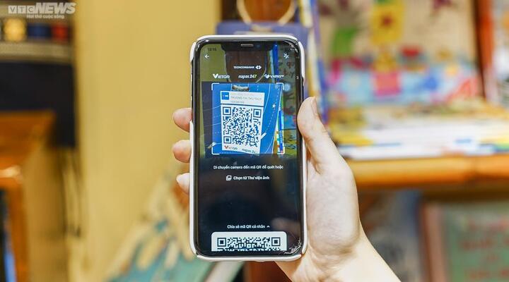 Khám phá tiệm sách tự phục vụ đầu tiên tại Hà Nội - 9