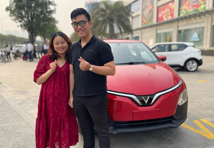 Những vị khách đầu tiên nhận VF 5 Plus: Xe ổn nhất trong tầm giá - 2