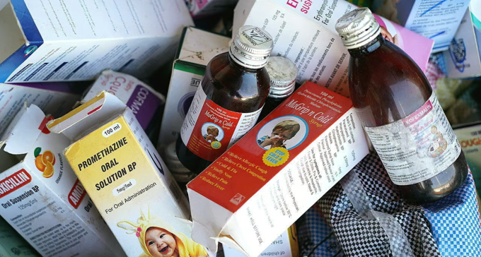 Bộ Y tế cảnh báo 14 loại siro ho khiến hàng trăm trẻ em thế giới tử vong - 1