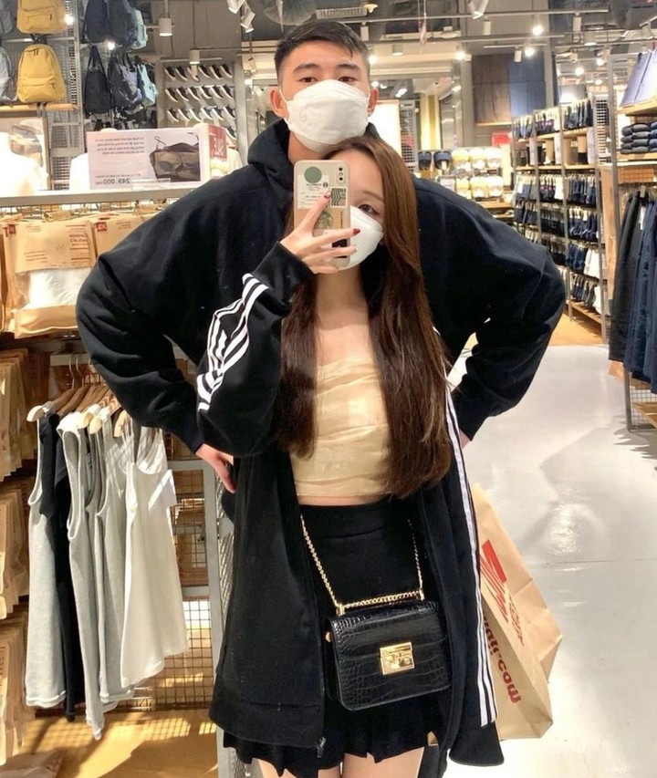 Nhan sắc cực phẩm của bạn gái thủ môn U22 Việt Nam Quan Văn Chuẩn - 1