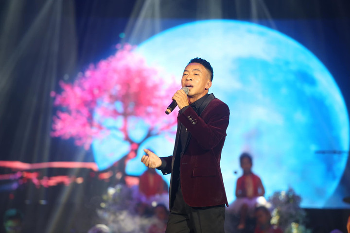 Việt Hoàn U60: Có nhiều lời mời nhưng tôi không thích đi dạy chỉ vì tiền - 2