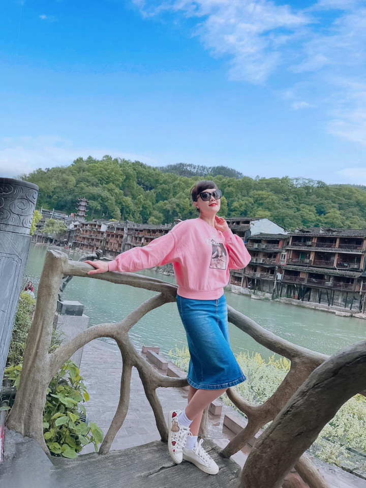 Sao Việt 26/4: Ngọc Lan tươi tắn sau ồn ào bảo hiểm, Đan Trường khoe bụng 6 múi - 11